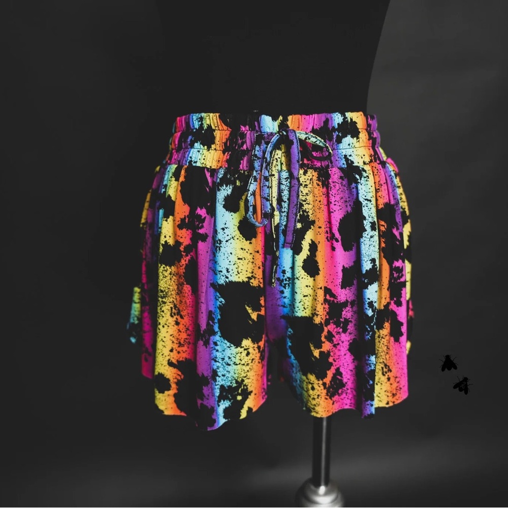 2FlyCo Lynette Frank Shorts